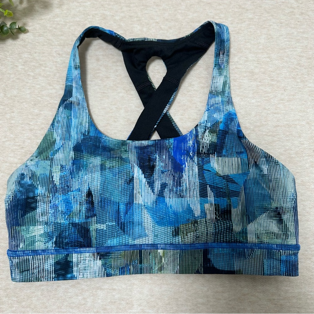 Bundle Lululemon Women’s Blue Gray Cross Back Logo Sports Bras Size 6 - Picture 2 of 9